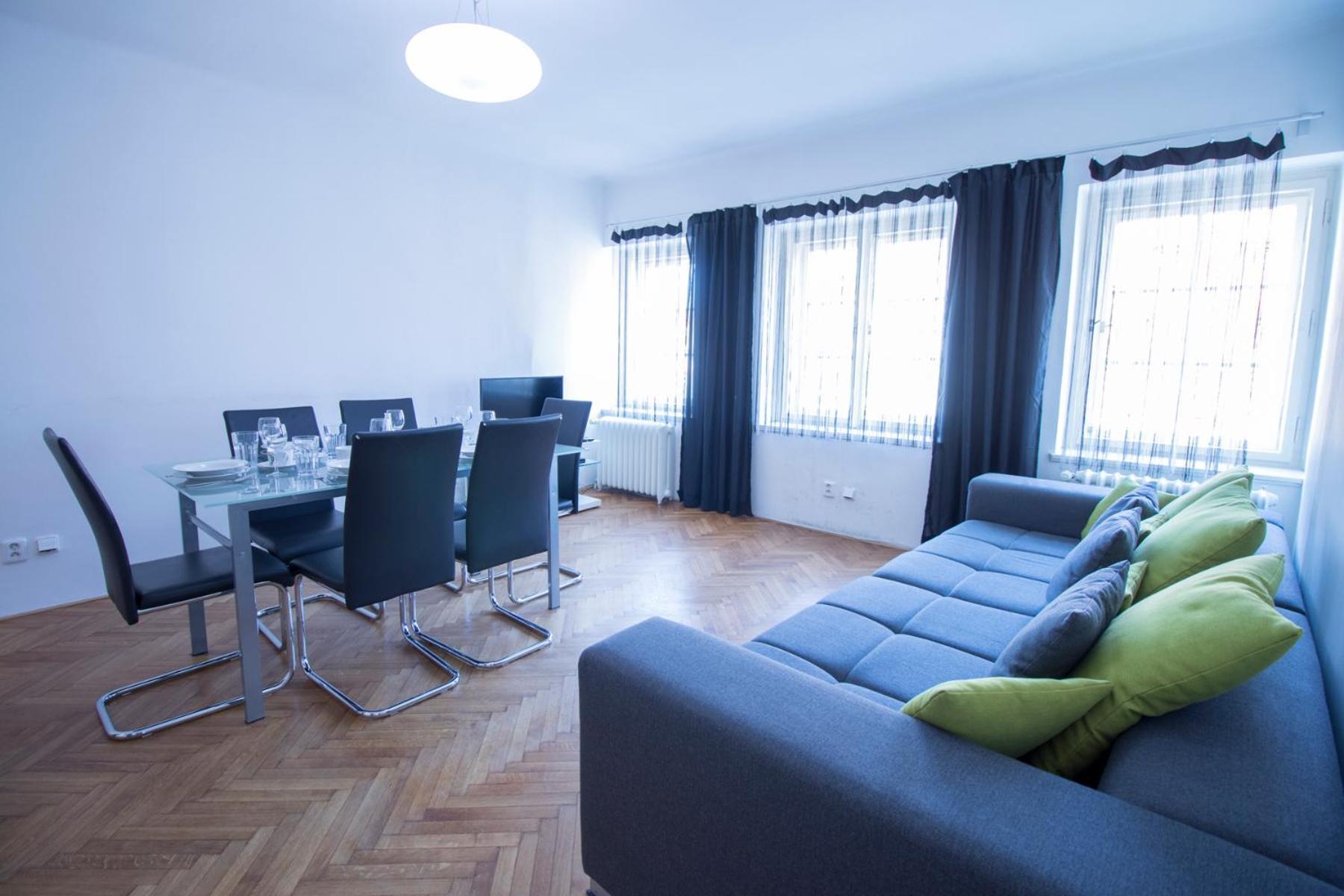Apartments Old Town Square 27 — Fotky 3